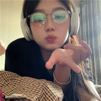 马路对面的房子