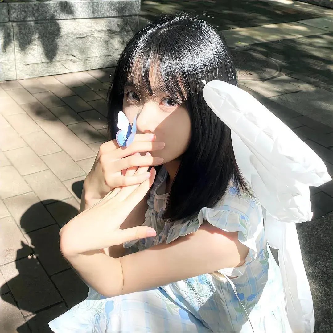 一样的月光下